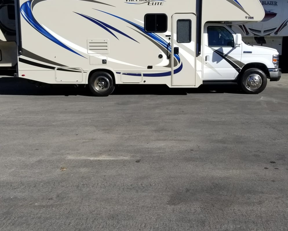 2018 Thor Motor Coach Freedom Elite available for rent in Las Vegas Nevada