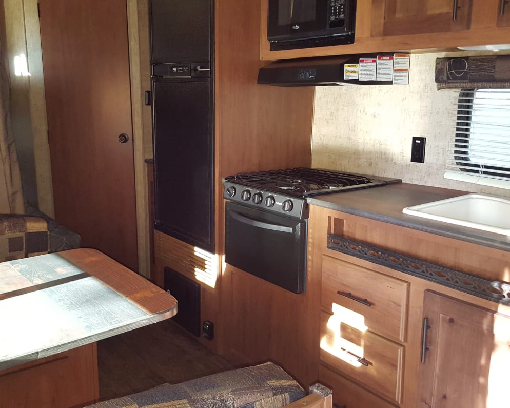 2017 Outdoors Rv Manufacturing Black Rock