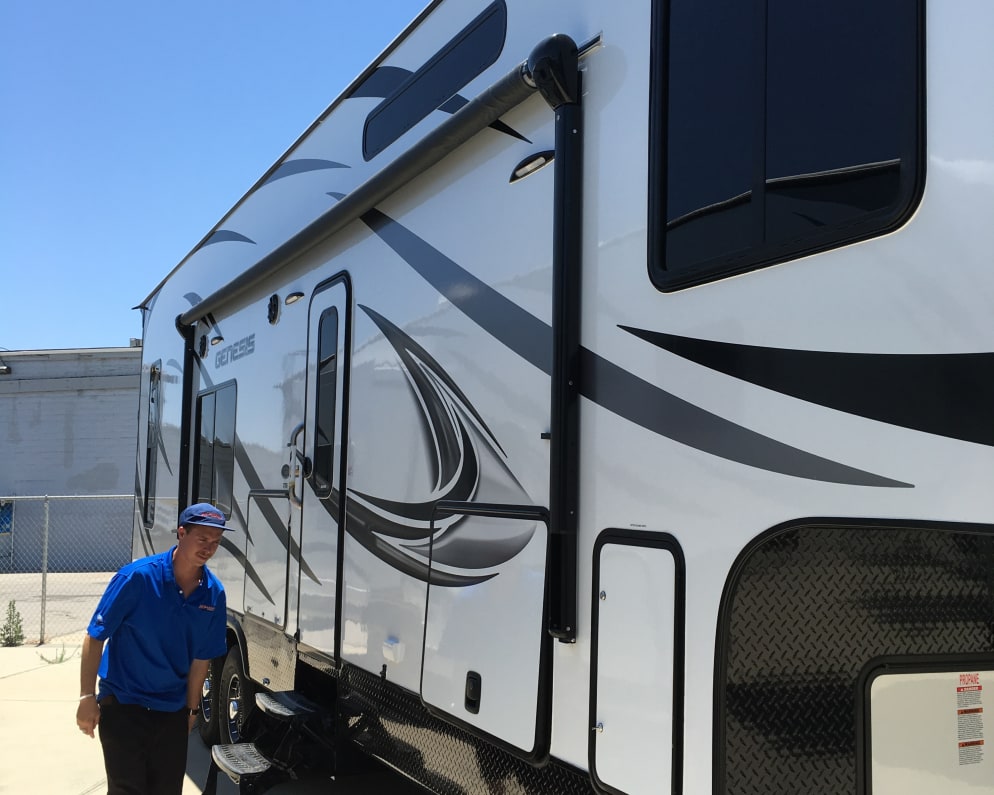 2017 37GS Toy Hauler  by Genesis Supreme Rv for rent in 92508