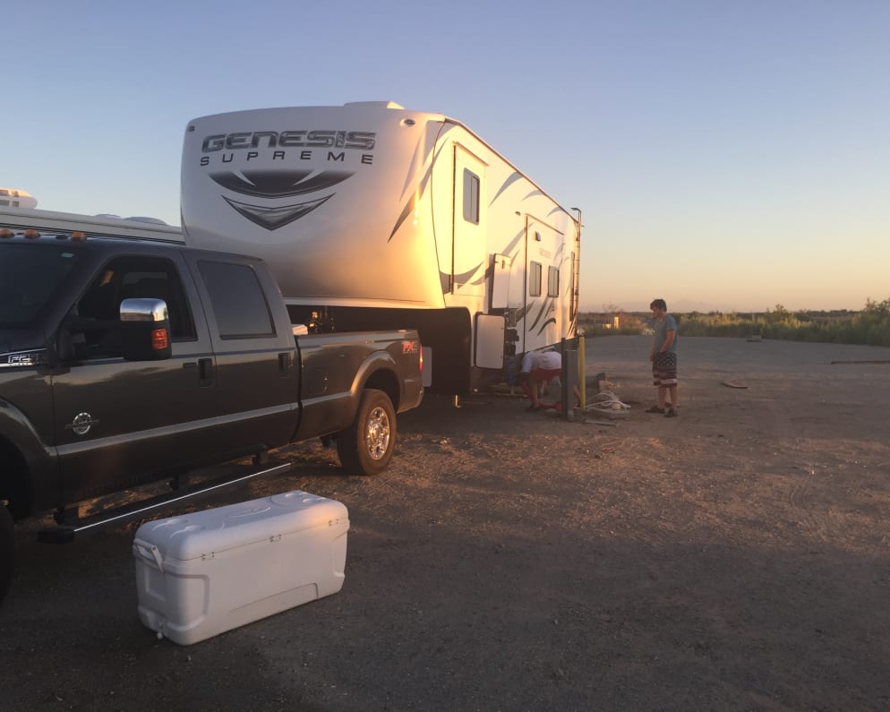 2017 Genesis Supreme Rv 37GS Toy Hauler
