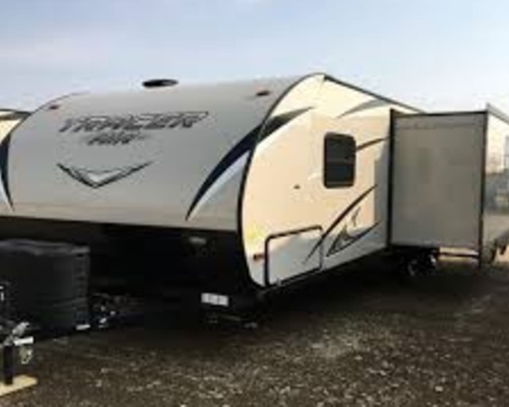 2017 Travel Trailer RV for Rent in Bartlesville, Oklahoma