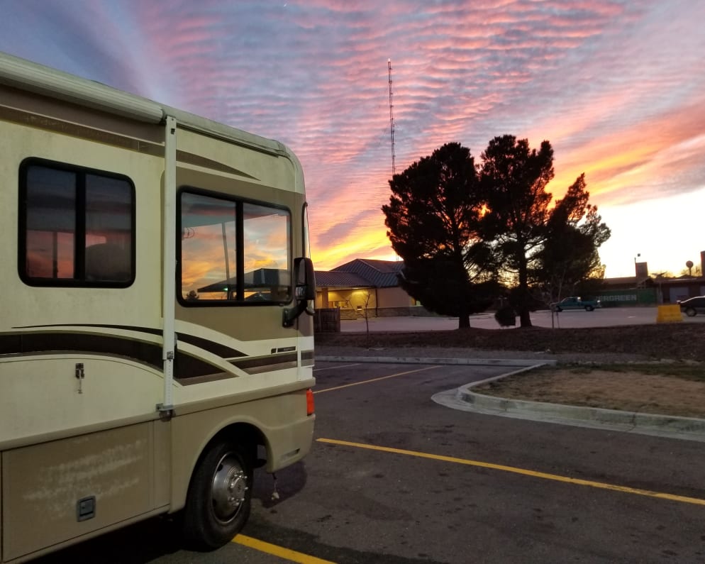 1999 Fleetwood Bounder available for rent in Salt Lake City Utah