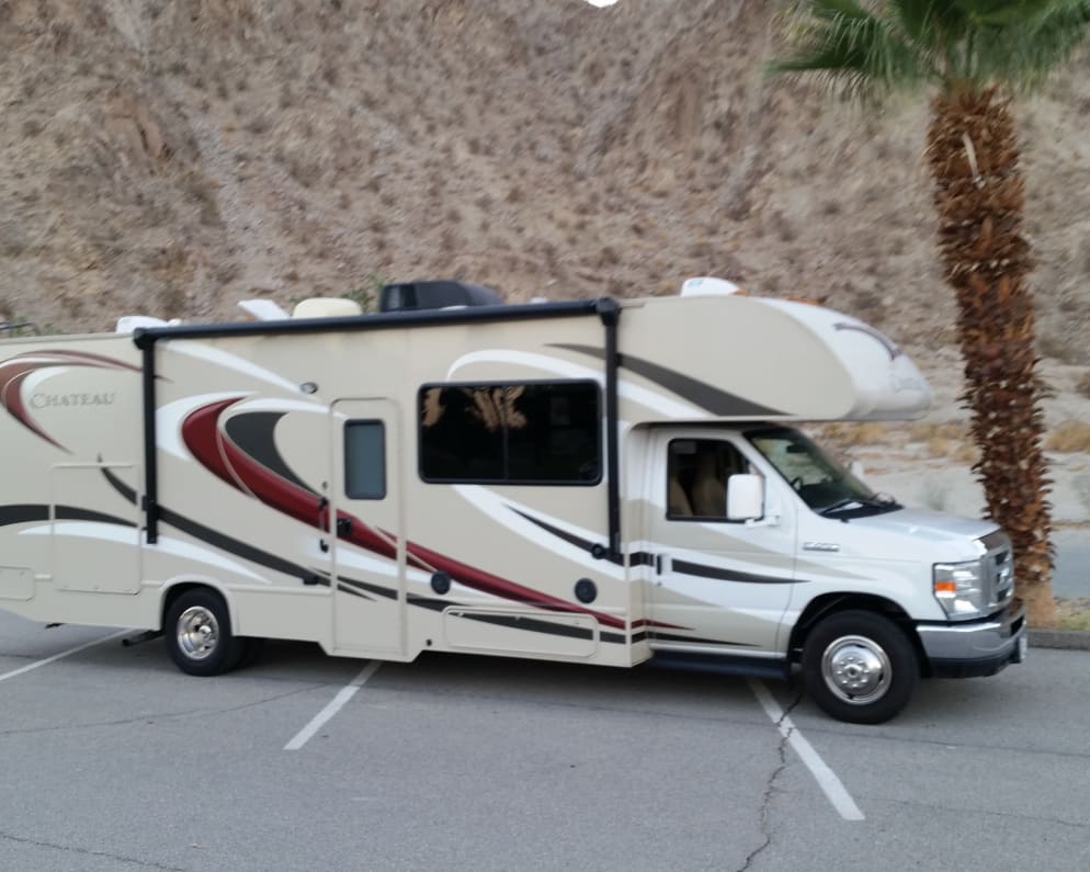 2016 Thor Motor Coach Chateau 29G Class C for rent in Las Vegas Nevada