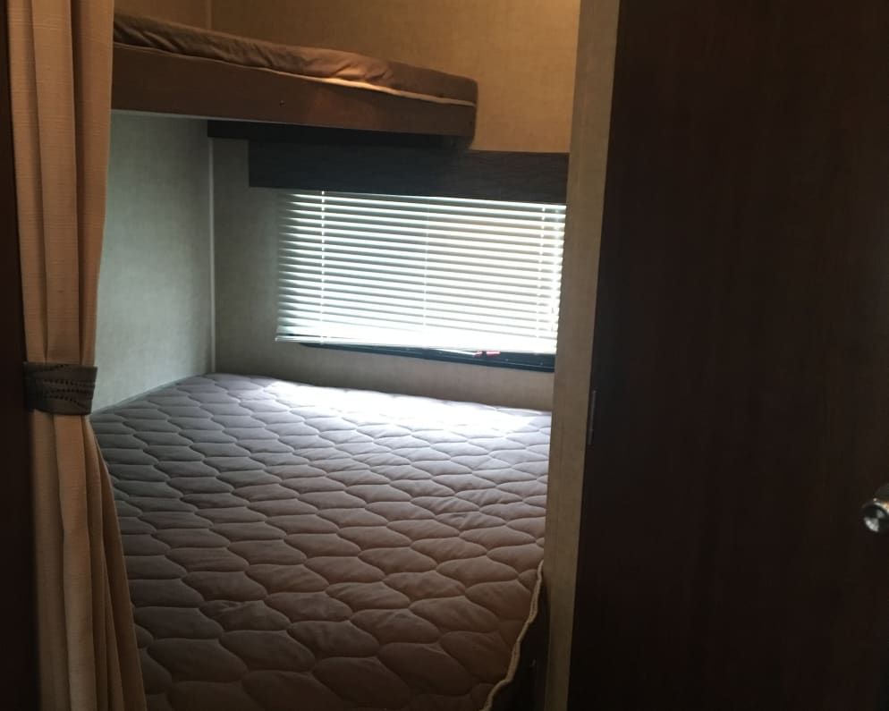 2015 Keystone RV Hideout LHS Travel Trailer for rent in Holly Michigan