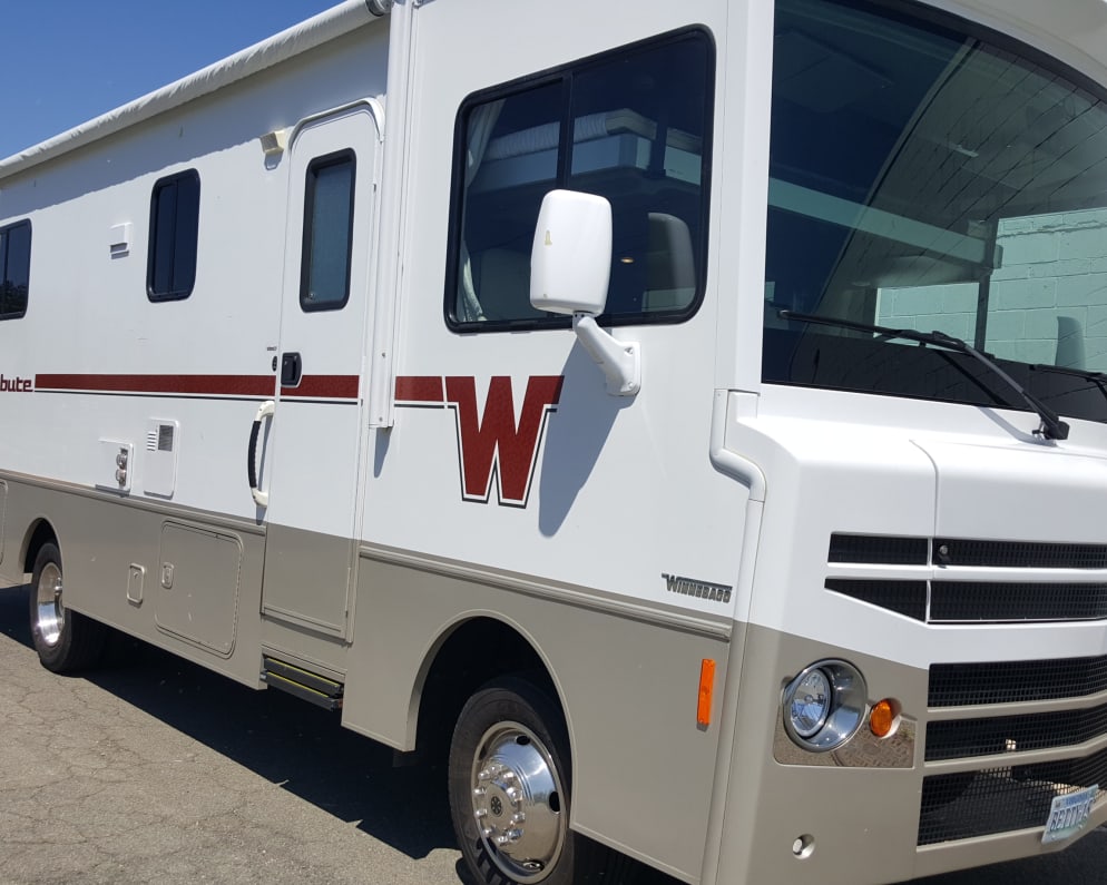 2015 model, a tribute to the &quot;Flying W&quot; of the Winnebago.  Turns heads and attracts compliments from other RVers