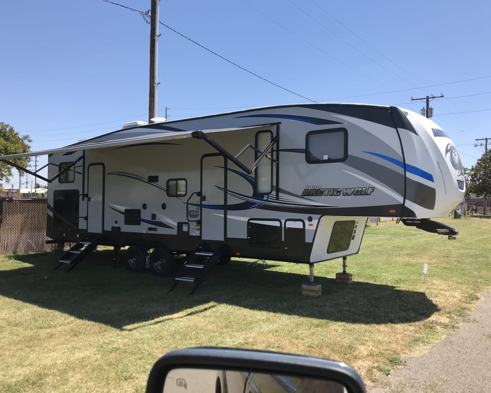 2018 Fifth Wheel RV for Rent in Galt, CA