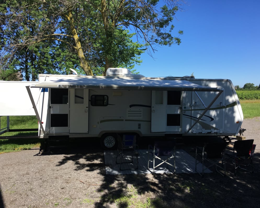 2007 Travel Trailer RV for Rent in Nobleton, Ontario