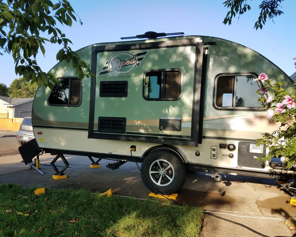 2016 R-Pod  by Forest River for rent in 97477