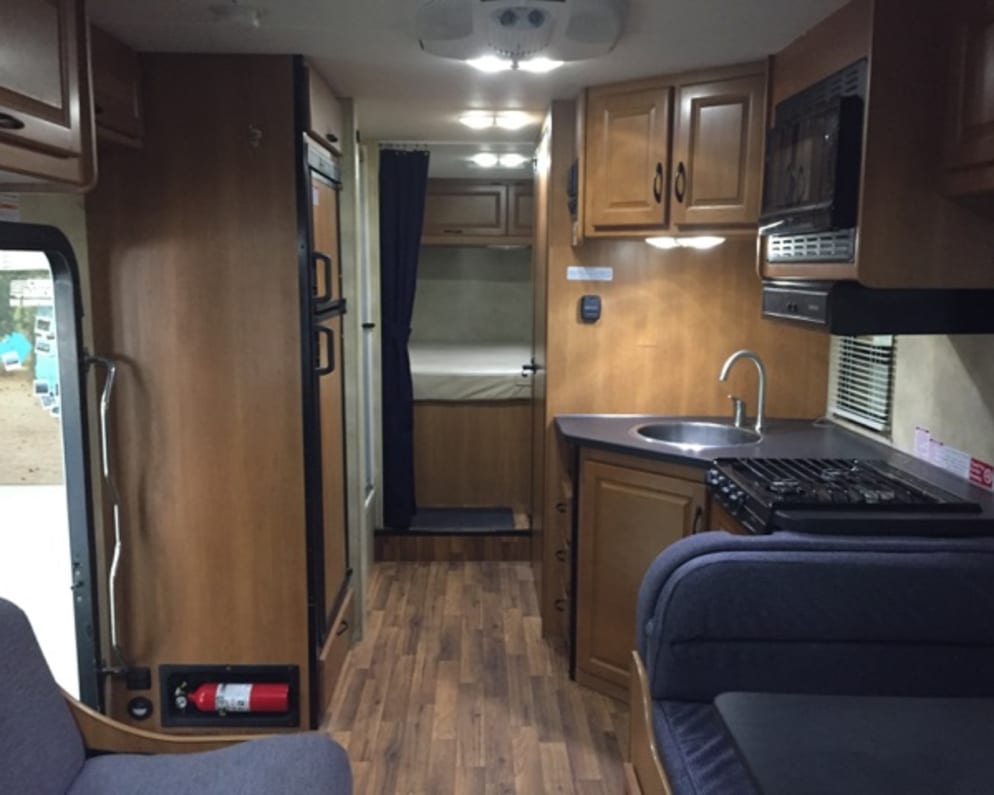 2014 Class C RV for Rent in Union Mills, North Carolina
