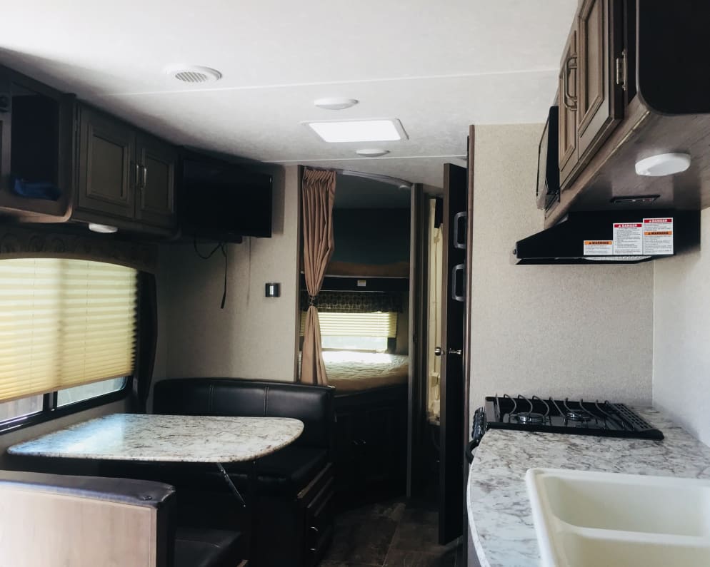 2018 Passport  by Keystone for rent in 95815