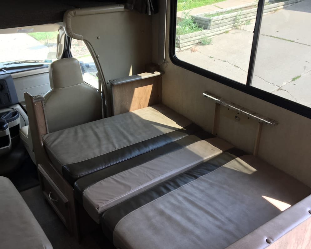 2018 Gulf Stream Conquest available for rent in Arvada Colorado