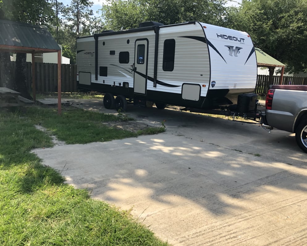 RV Set Up in Silsbee, Texas at Thompson Lake