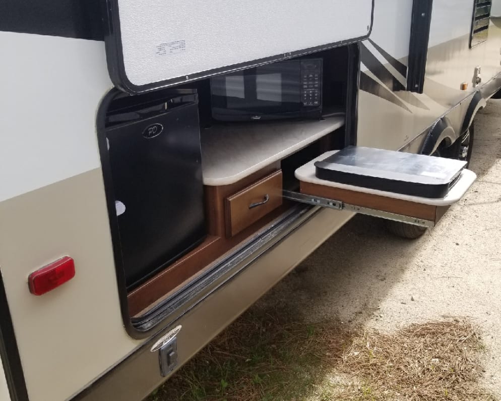 2015 Jayco White Hawk Ultra Lite available for rent in Kernville California