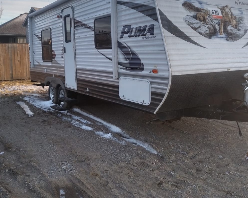 2013 Palamino Puma 23FB Travel Trailer for rent in Aylmer Ontario