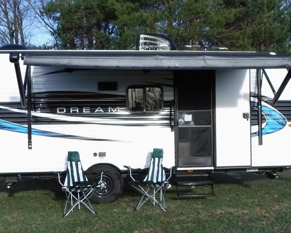 Comfortable living with bunks and a queen bed!