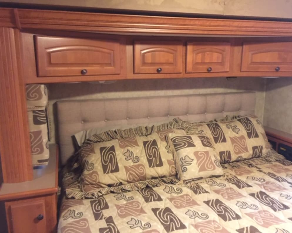 2008 Damon Tuscany Class A for rent in Draper Utah