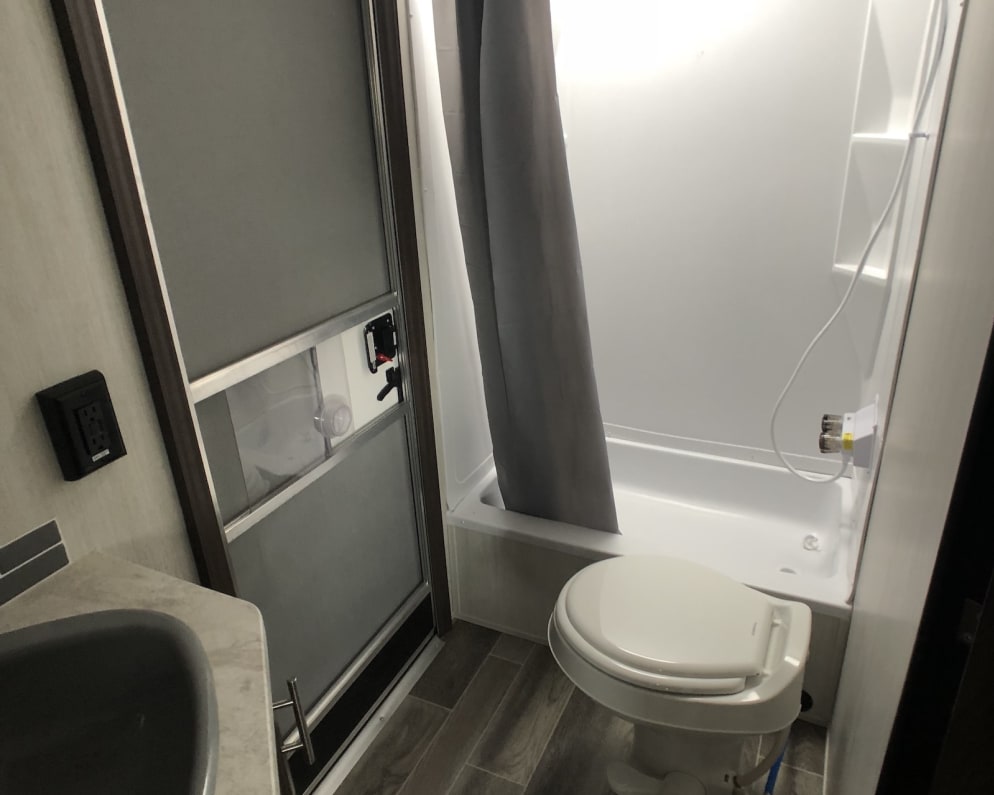 2019 Cherokee Grey Wolf  by Forest River for rent in N0J 1V0