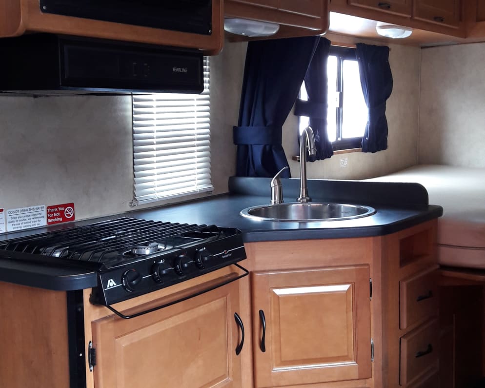 2013 Other Majestic 23a Class C for rent in Toronto Ontario