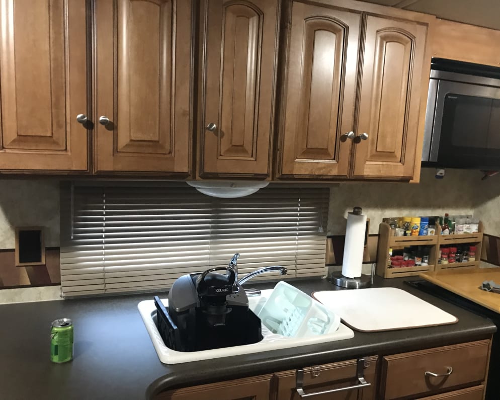 2011 Class A RV for Rent in Valrico, Florida