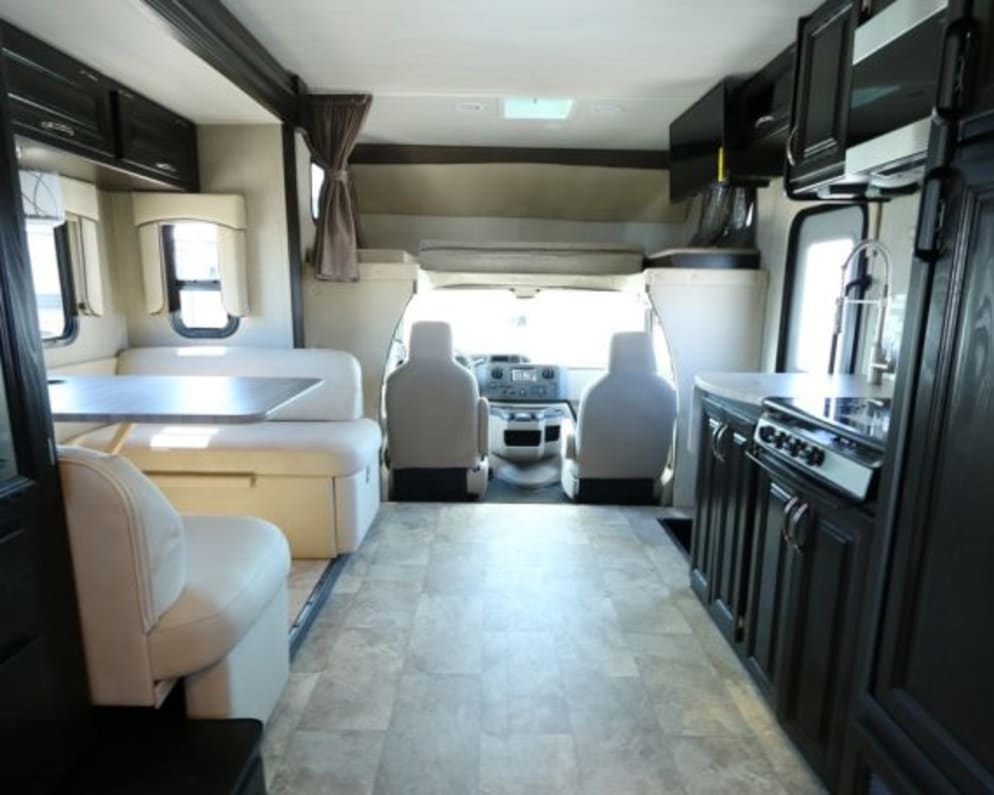 2019 Nexus RV Phantom Class C for rent in Gatineau Quebec