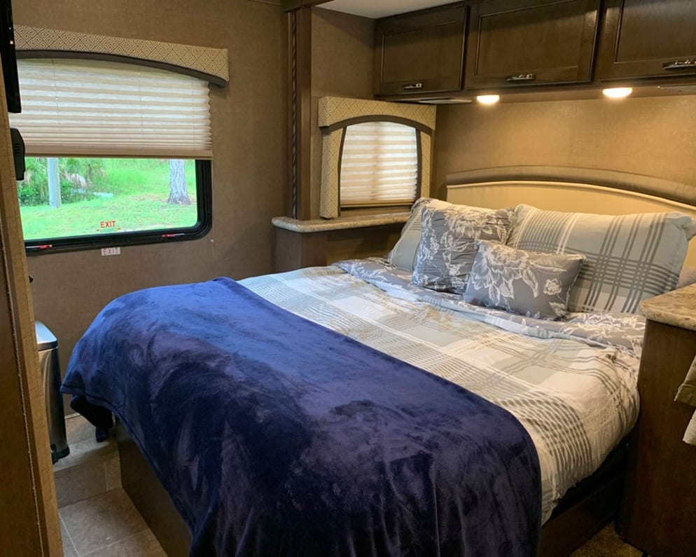 2017 Class C RV for Rent in Micco, Florida