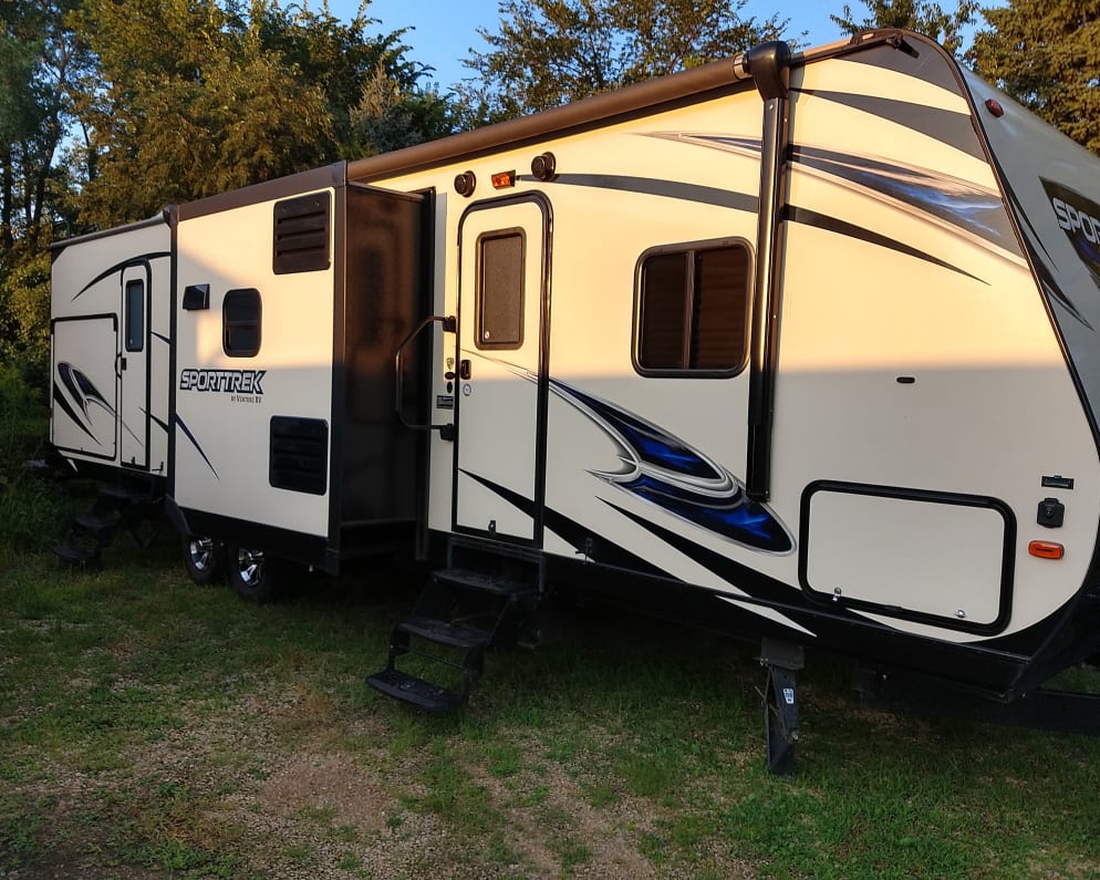 2017 Venture Sporttrek