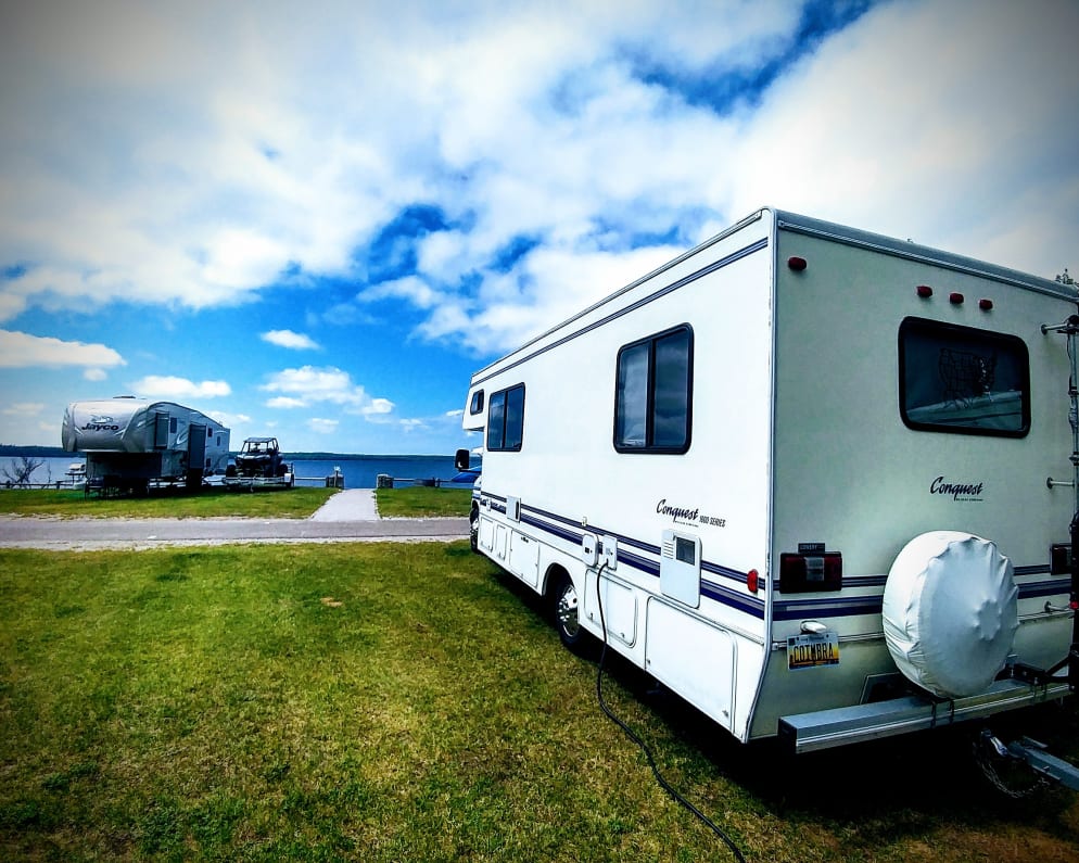 1999 Gulf Stream Conquest available for rent in Troy Michigan