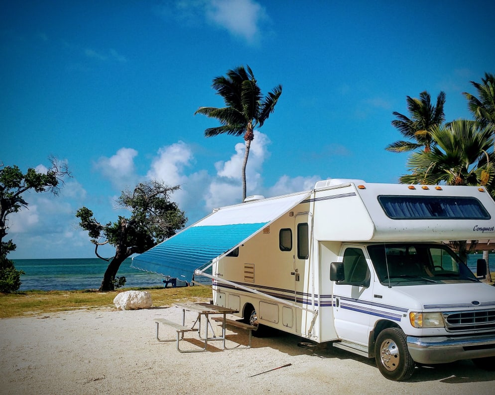 1999 Gulf Stream Conquest Class C for rent in Troy Michigan