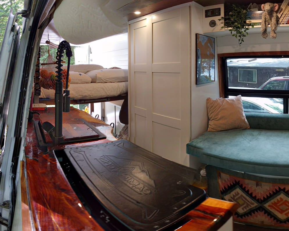 2005 Mercedes-Benz Sprinter available for rent in Hammonton New Jersey