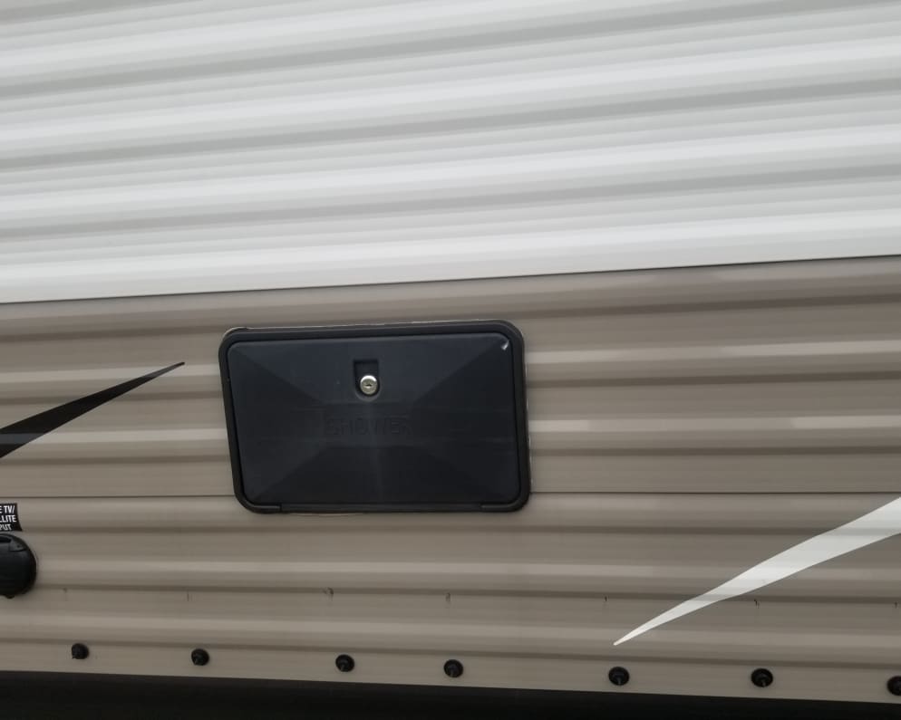 2018 Starcraft Autumn Ridge Travel Trailer for rent in Rockford Illinois