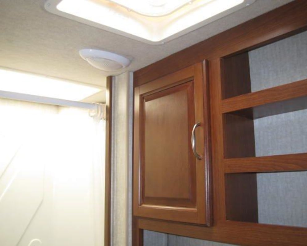 2011 Jamboree Sport 25G  by Fleetwood for rent in 95111