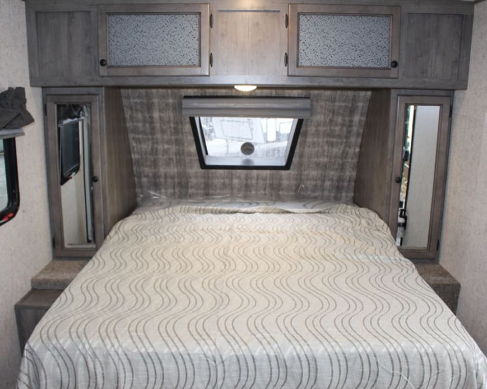 2023 Coachmen Apex 208BHS