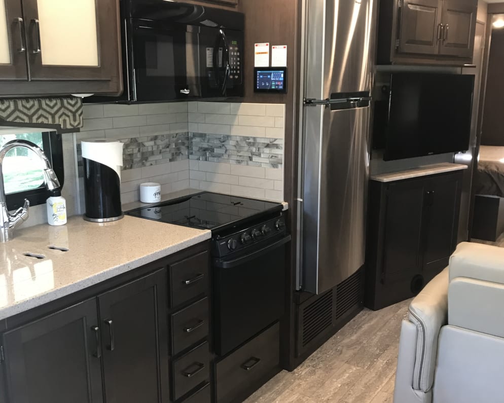 2020 Thor Hurricane available for rent in Corona California