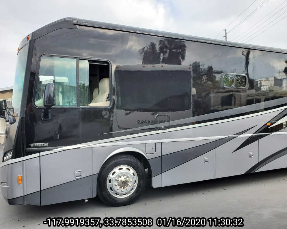 2015 Class A RV for Rent in Stanton, California