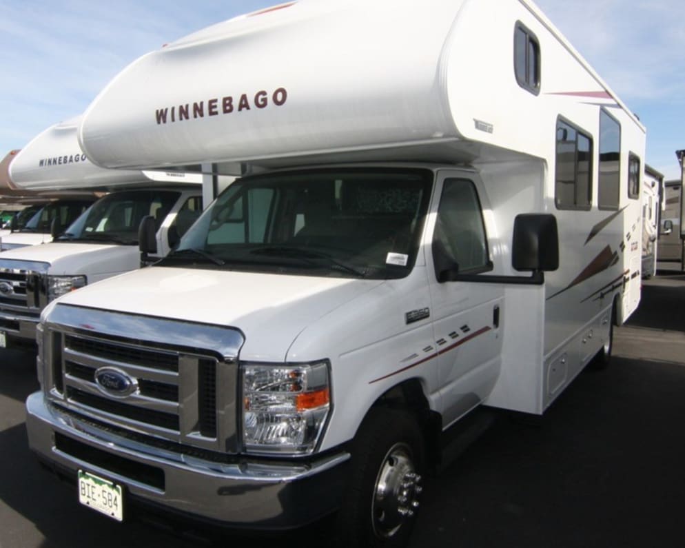 2019 Winnebago Outlook