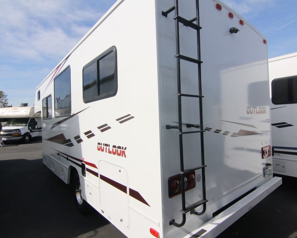 2019 Winnebago Outlook available for rent in Simi Valley California