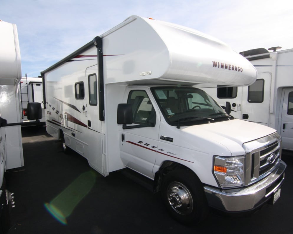 2019 Winnebago Outlook Class C for rent in Simi Valley California
