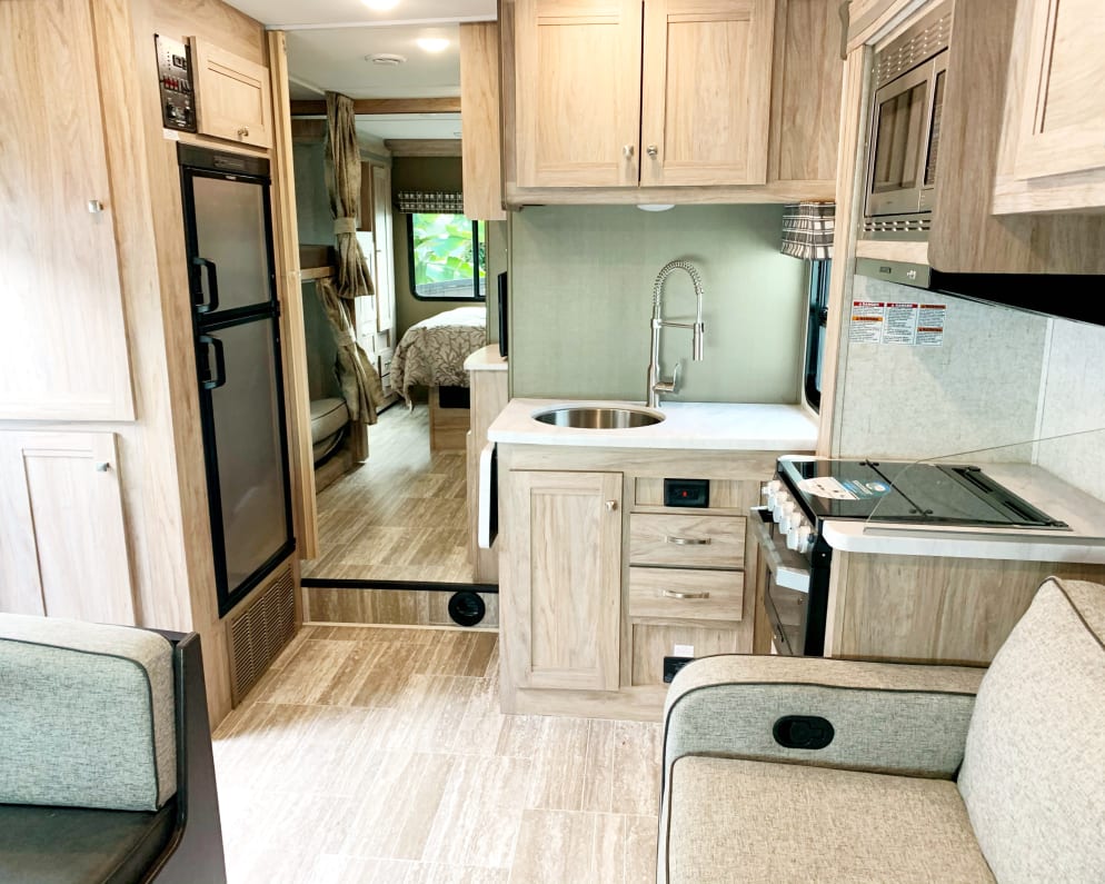 2020 Class C RV for Rent in Costa Mesa, California