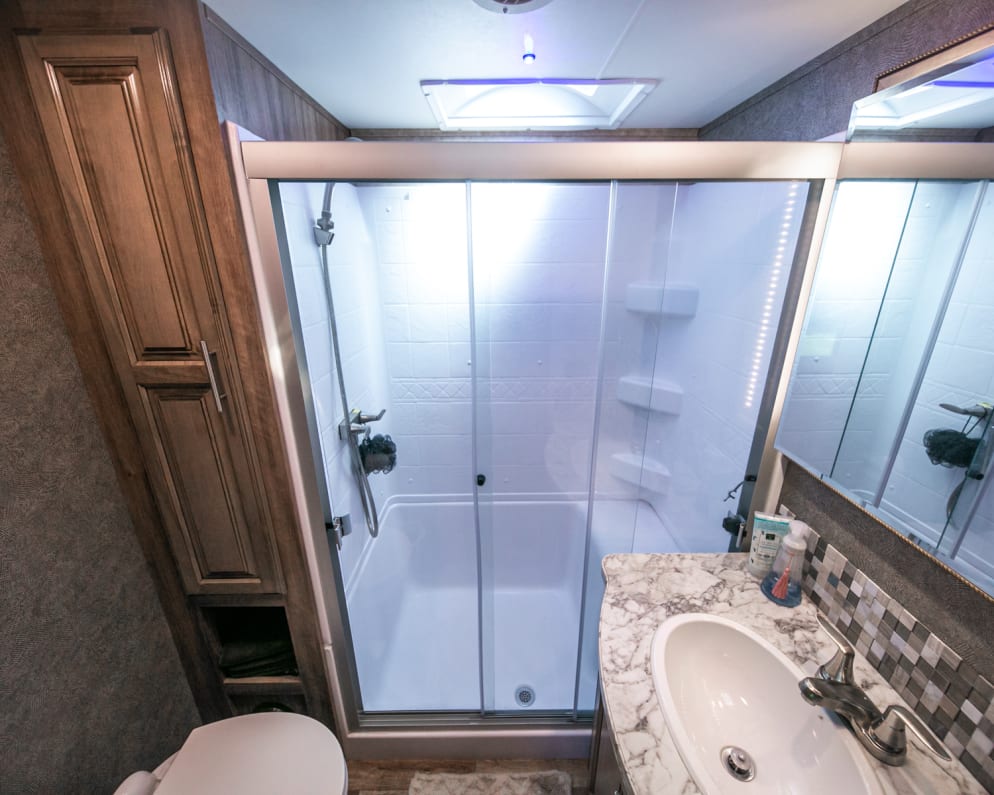 2018 Fifth Wheel RV for Rent in Sullivan, MO