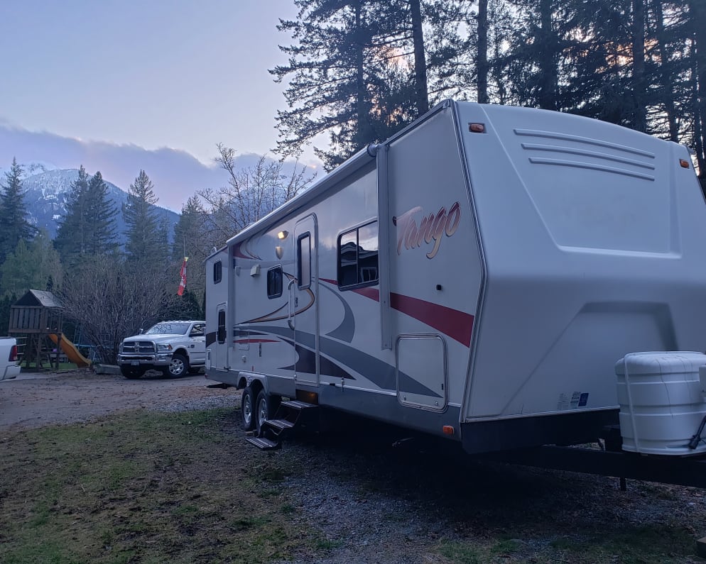 2010 Pacific Coachworks Tango Travel Trailer for rent in Port Coquitlam British Columbia