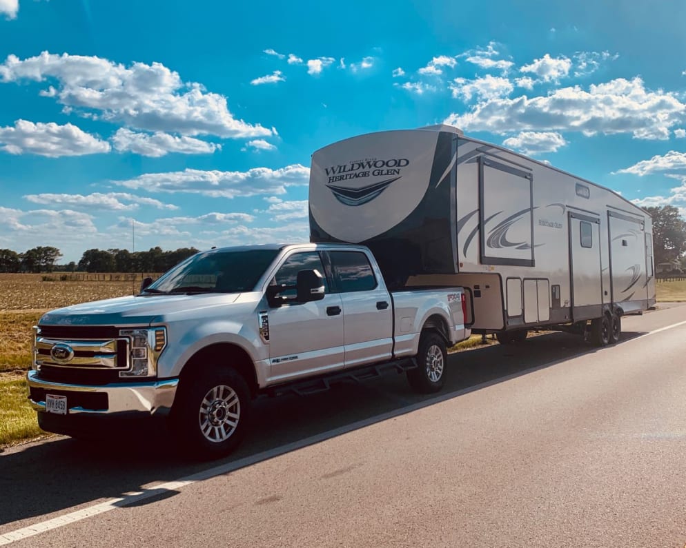 Fifth Wheel RV for Rent in Canal Winchester, Ohio