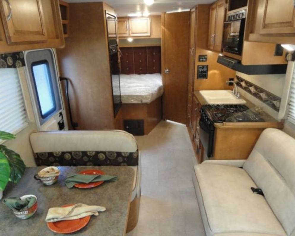 2015 Spirit  by Itasca for rent in 68046