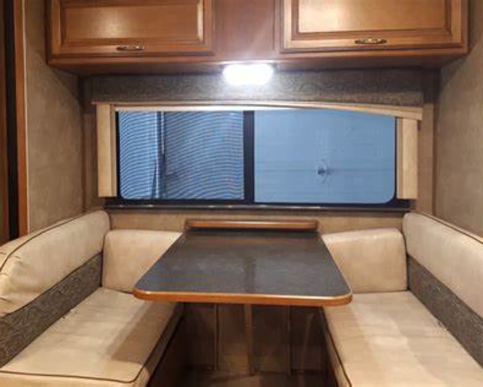 2015 Itasca Spirit Class C for rent in Papillion Nebraska