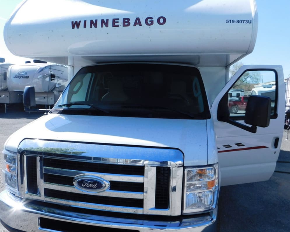 2019 Winnebago Outlook Class C for rent in Tracy California