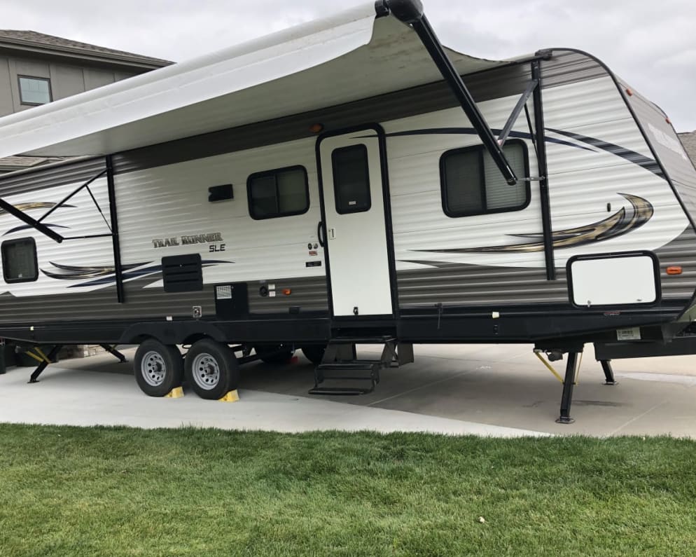 Travel Trailer RV for Rent in Elkhorn, Nebraska