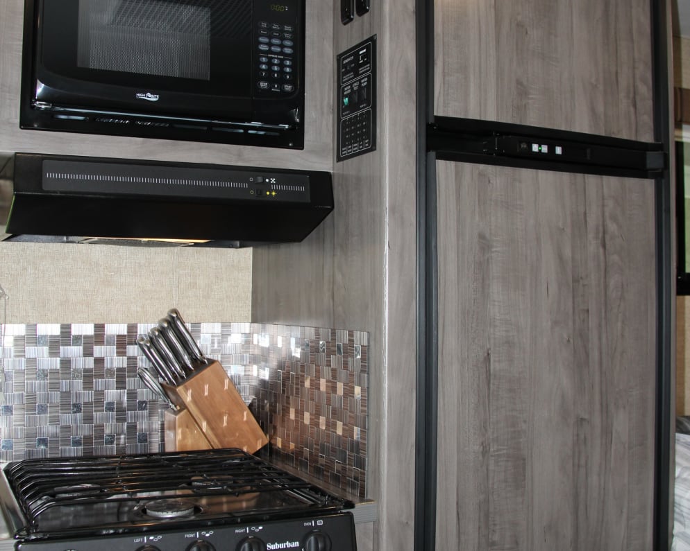 2019 Winnebago Micro Minnie available for rent in Los Angeles California