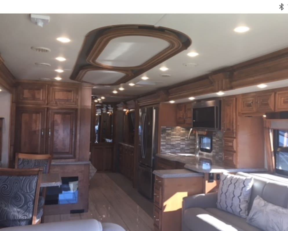 2019 American Coach 42B available for rent in DeLand Florida