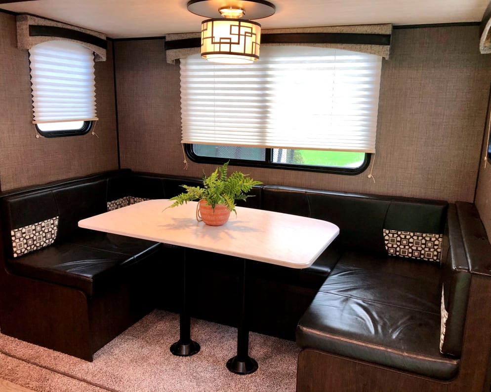 2020 Heartland Trail Runner Toy Hauler for rent in Mont Belvieu Texas