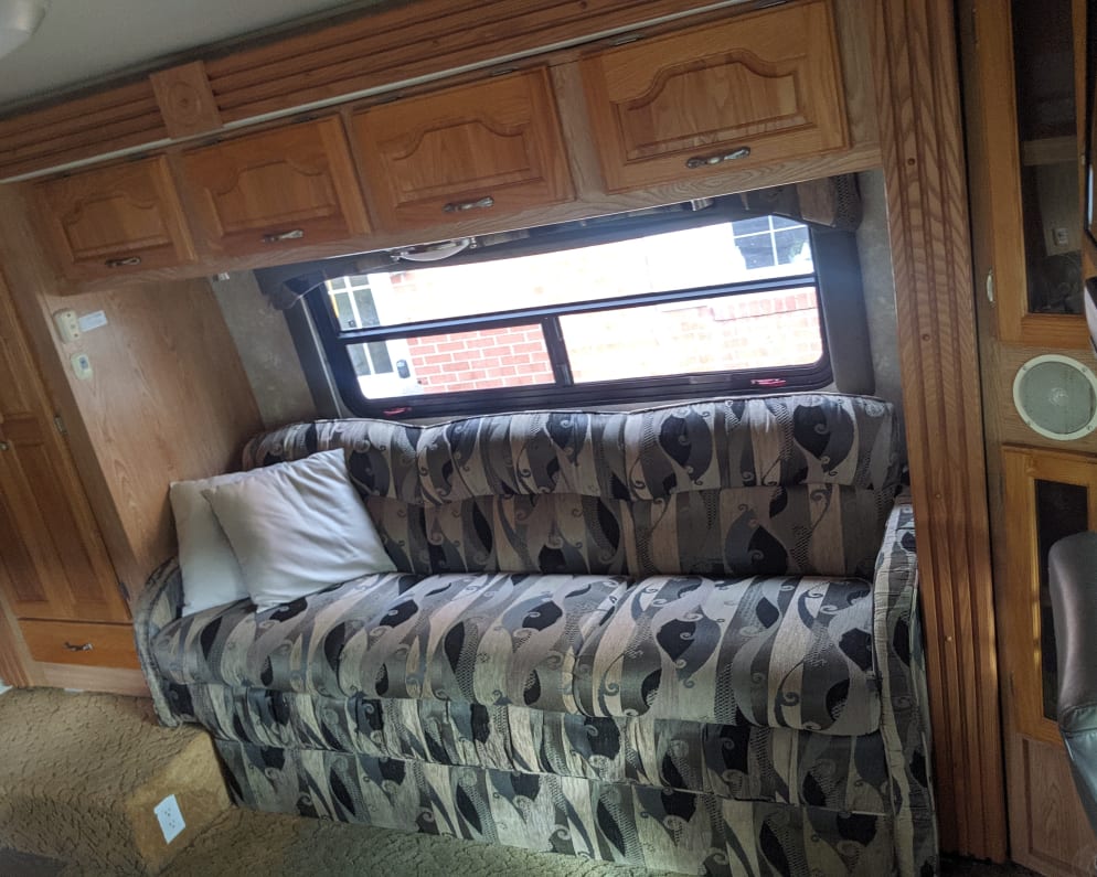 Class C RV for Rent in New Market, Virginia
