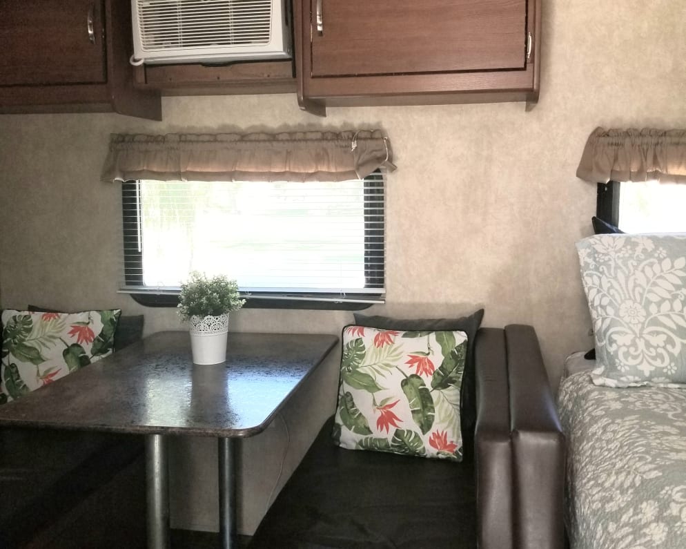 2014 Salem Cruise Lite  by Forest River for rent in N2P 2S9